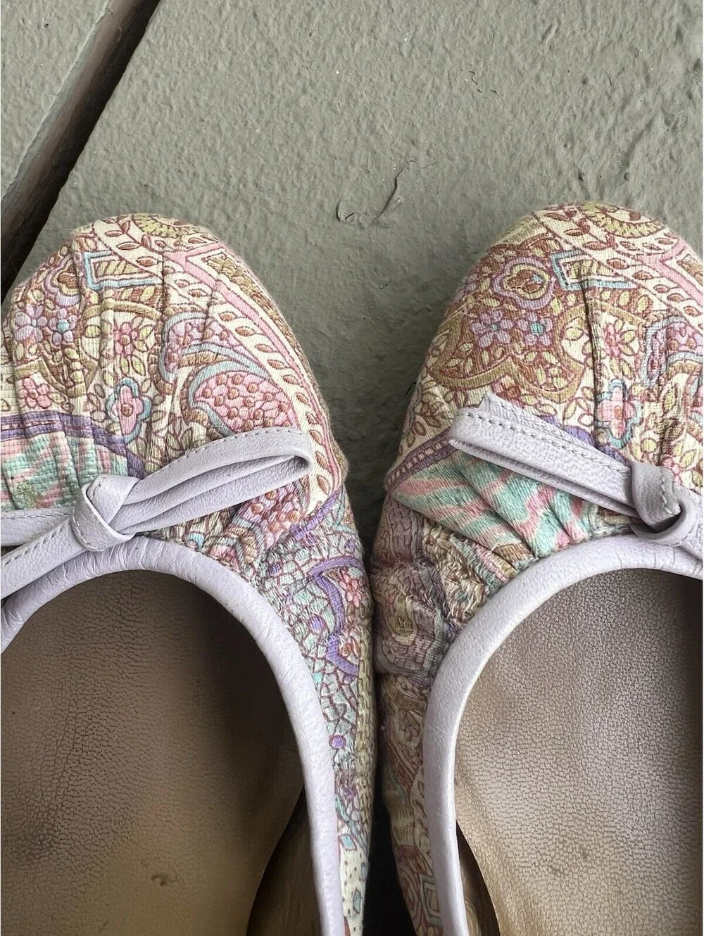 Stuart Weitzman Women's Shoes Paisley Pastel Slip On Flats Size 7.5M